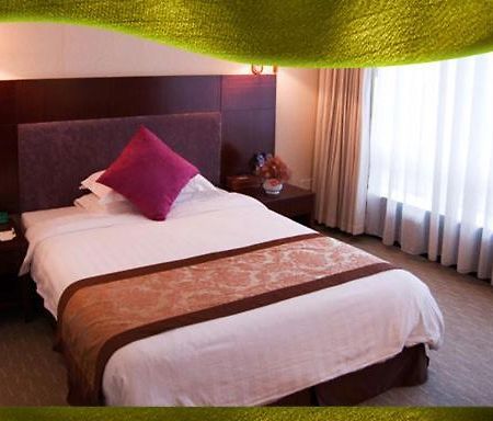 Hotel Mid East Haridaspur Kültér fotó